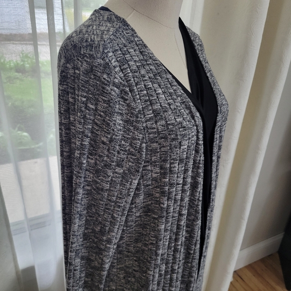 A&I, Long Cardigan Sweater, Grey, Size M - Picture 3 of 7